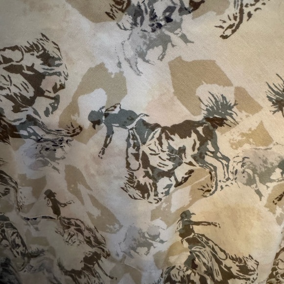 Pendleton Button Up - Picture 3 of 4